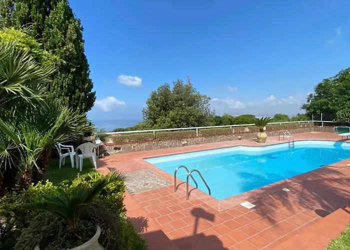 Marta 住宿加早餐酒店 埃尔科拉诺