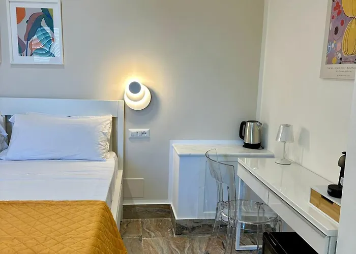 Marta 埃尔科拉诺